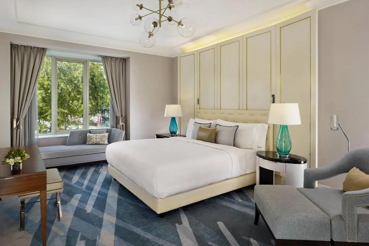 Al Habtoor Palace Budapest, Preferred Hotels & Resorts 5*, Budapest