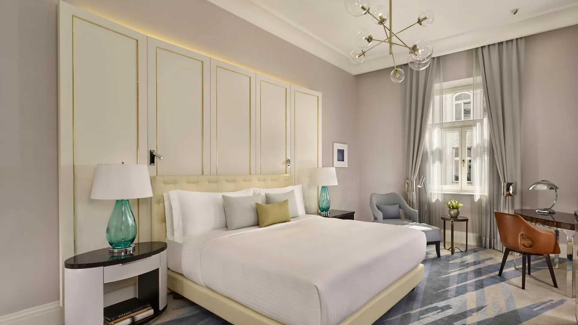 Al Habtoor Palace Budapest, Preferred Hotels & Resorts  Budapest